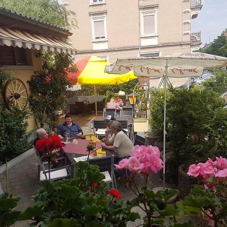 Gast Haus Weisses Schaefli Arbon Exterior photo